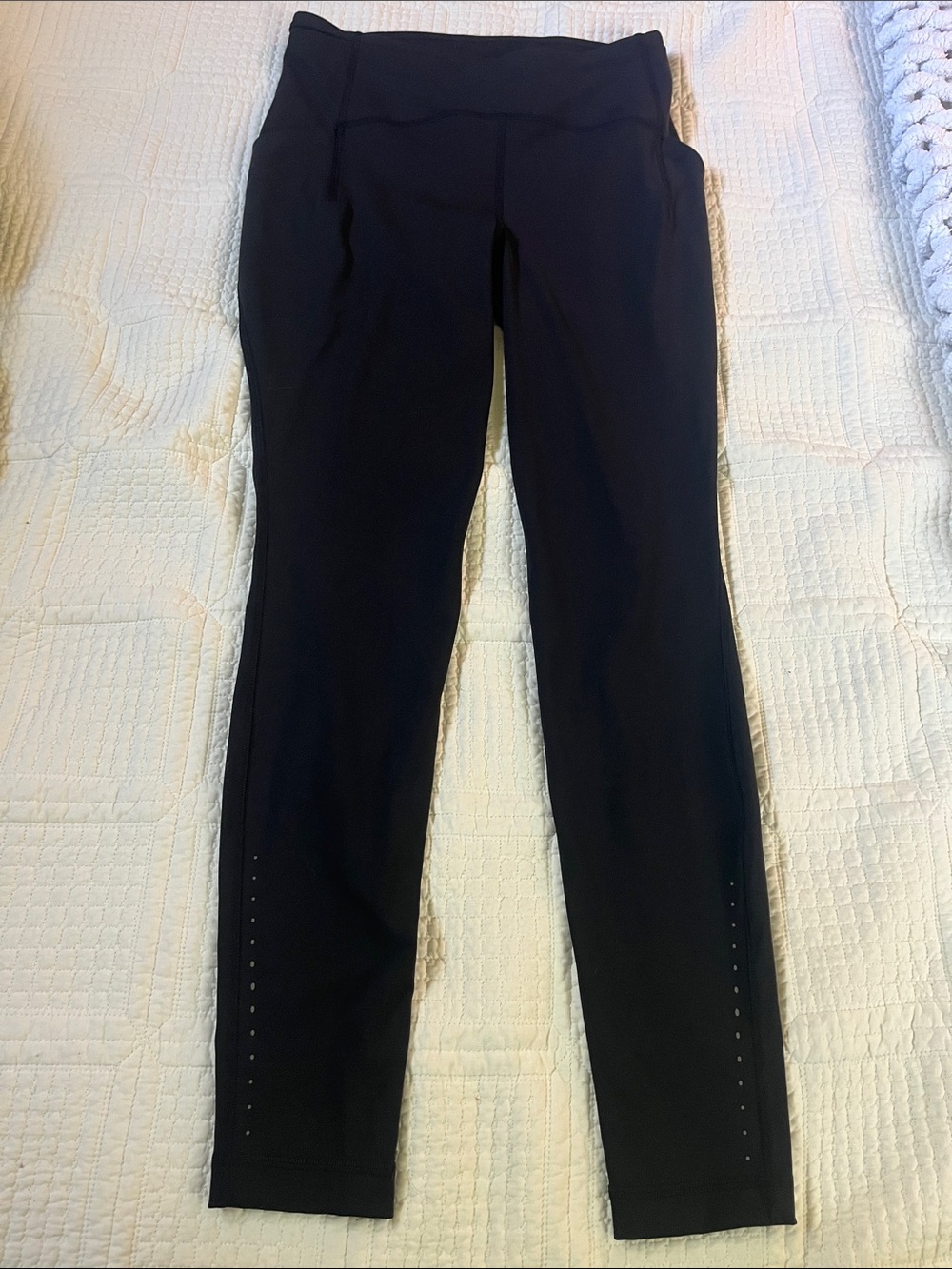 lululemon athletica Black High-Rise Jogger Leggings with Ankle Venting